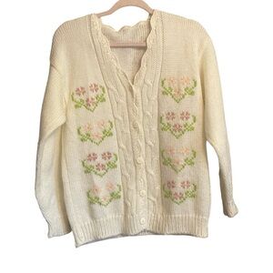 Hand Knit Cream Cable Knit Button Down Sweater/Scalloped Edge V-Neck- Size M
